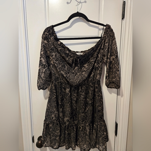 BB Dakota Westerly Burnout Velvet Dress Black Size Small - Picture 2 of 8